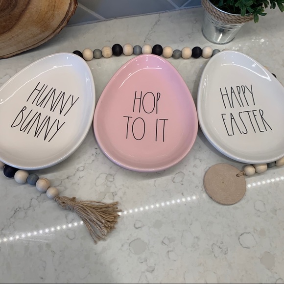 Rae Dunn HUNNY BUNNY HOP TO IT HAPPY EASTER Set - Picture 2 of 4